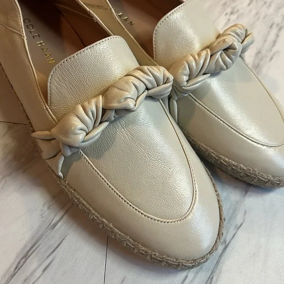 Cole Haan Cloudfeel knotted espadrilles beige tan leather natural flat pull on - Picture 7 of 7